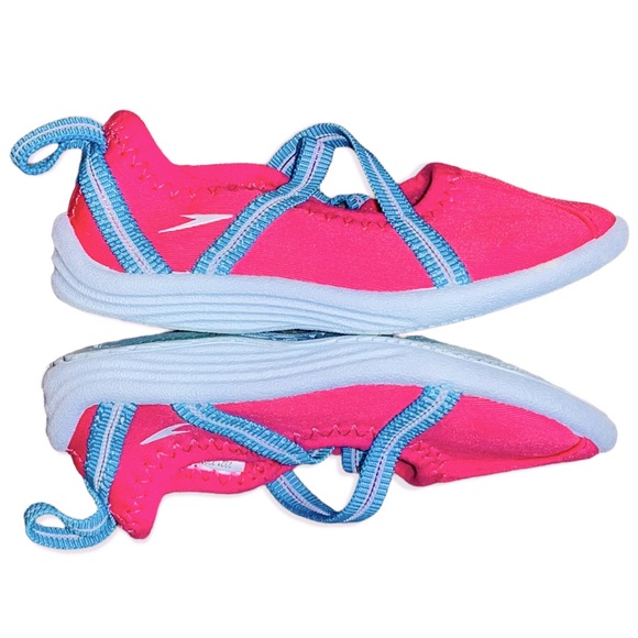 Speedo | Surfwalker Mary Jane Water Shoes | Hot Pink + Blue | Small (5-6)